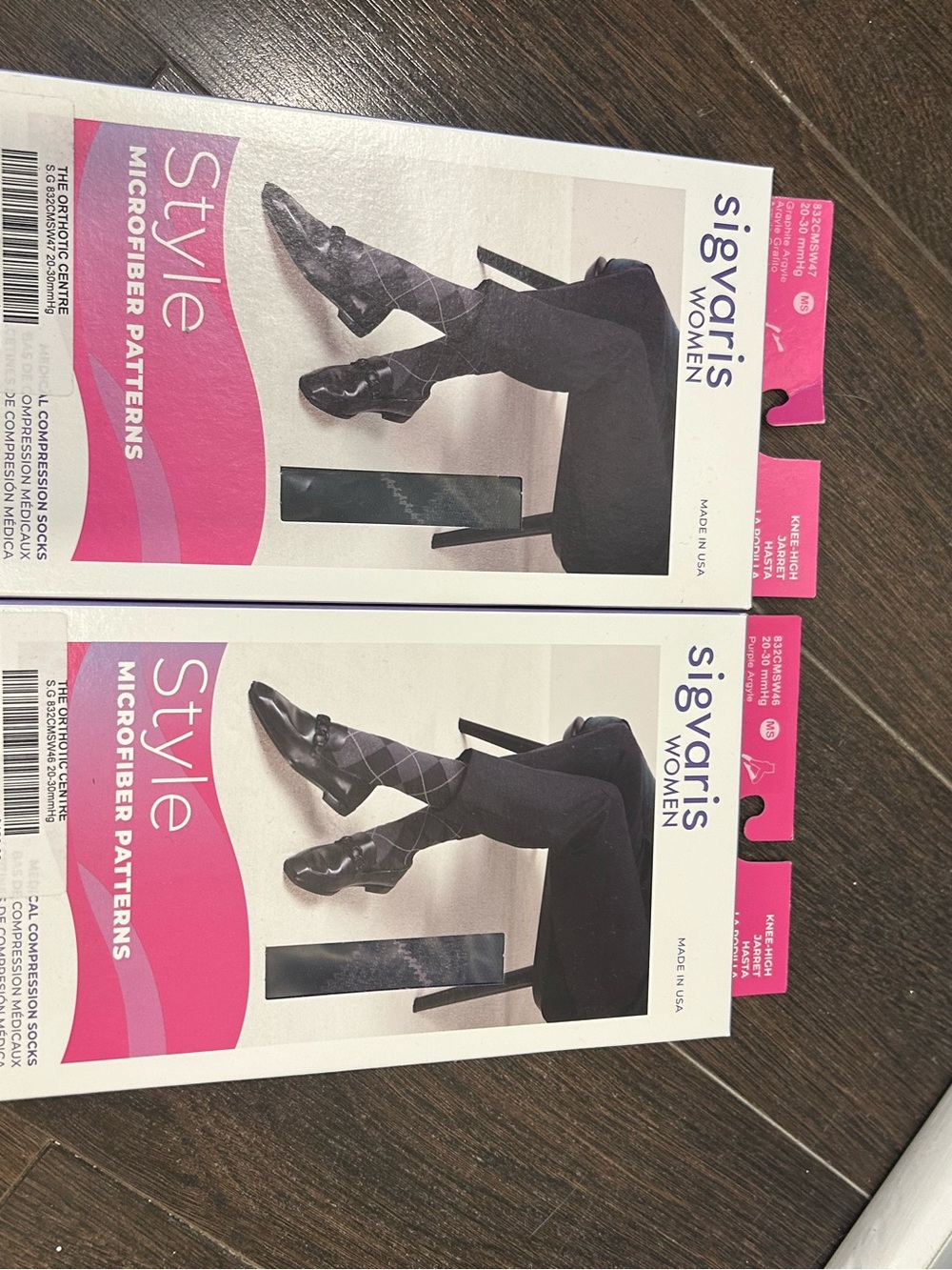 Sigvaris Women Style Microfiber Patterned Compression Socks - Pink/Black